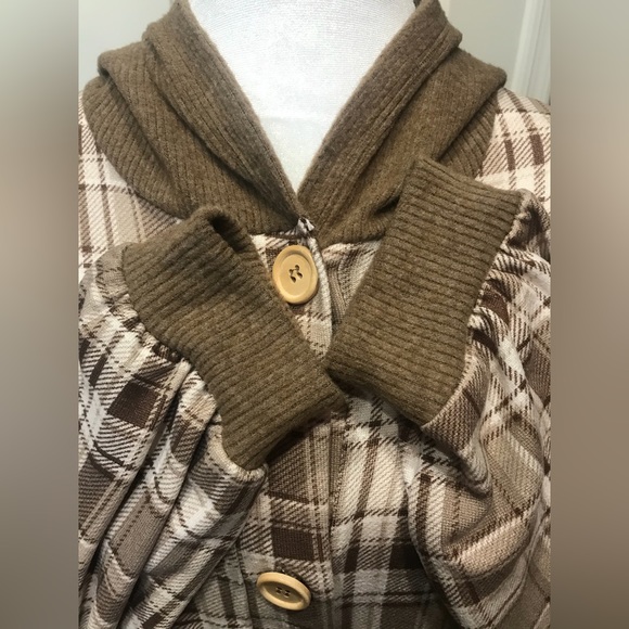 NWT Super Soft Hooded Plaid Shacket - Picture 8 of 9